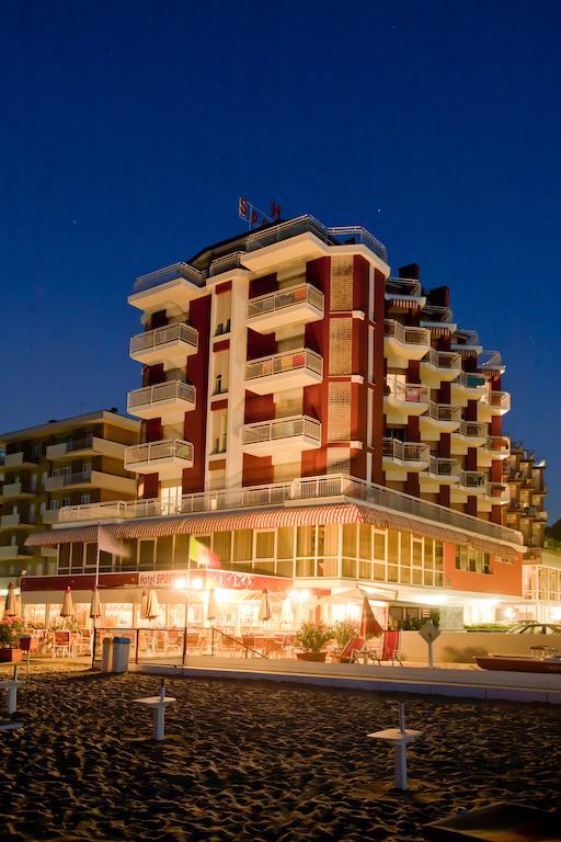Hotel Sporting Cesenatico Exterior photo